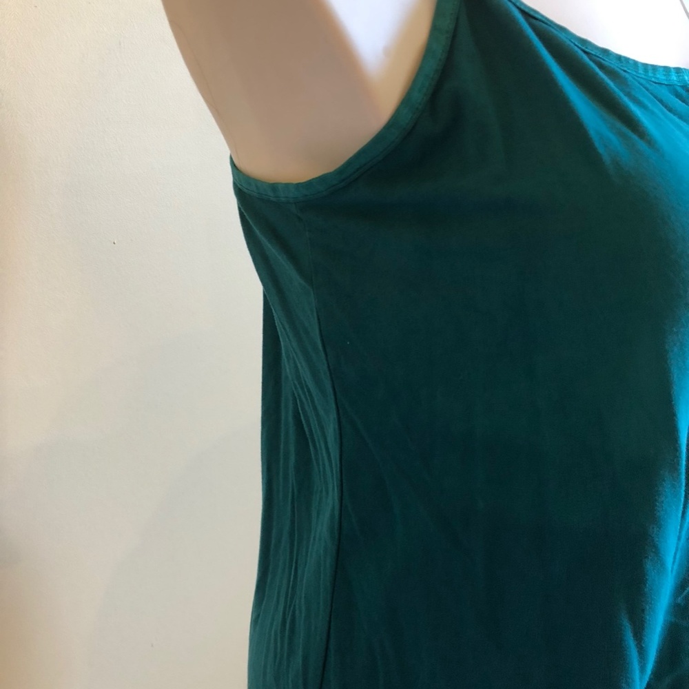 B
Top - Picture 2 of 3